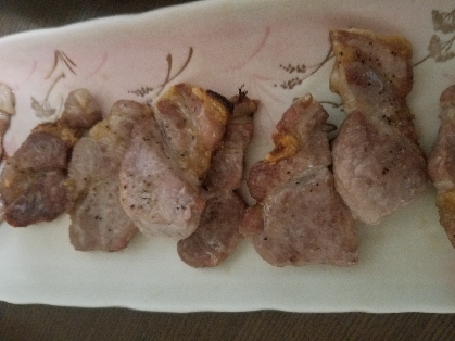 焼き肉用のカットされてる肉で作りました。お手軽でおいしかったです(^-^)ごちそうさまでした。