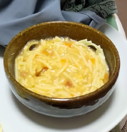 1歳の息子が食いついてました(⁠ ⁠◜⁠‿⁠◝⁠ ⁠)⁠♡