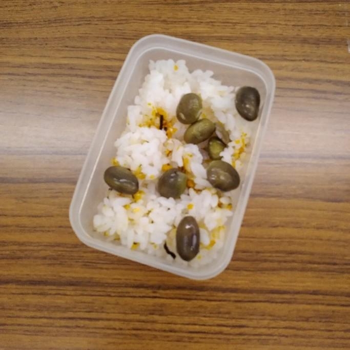 黒枝豆とのりたまふりかけの炒飯