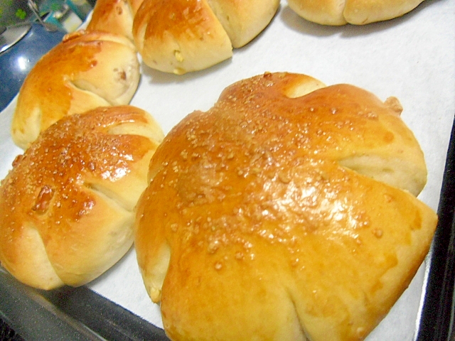 くるみパン　メープル風味