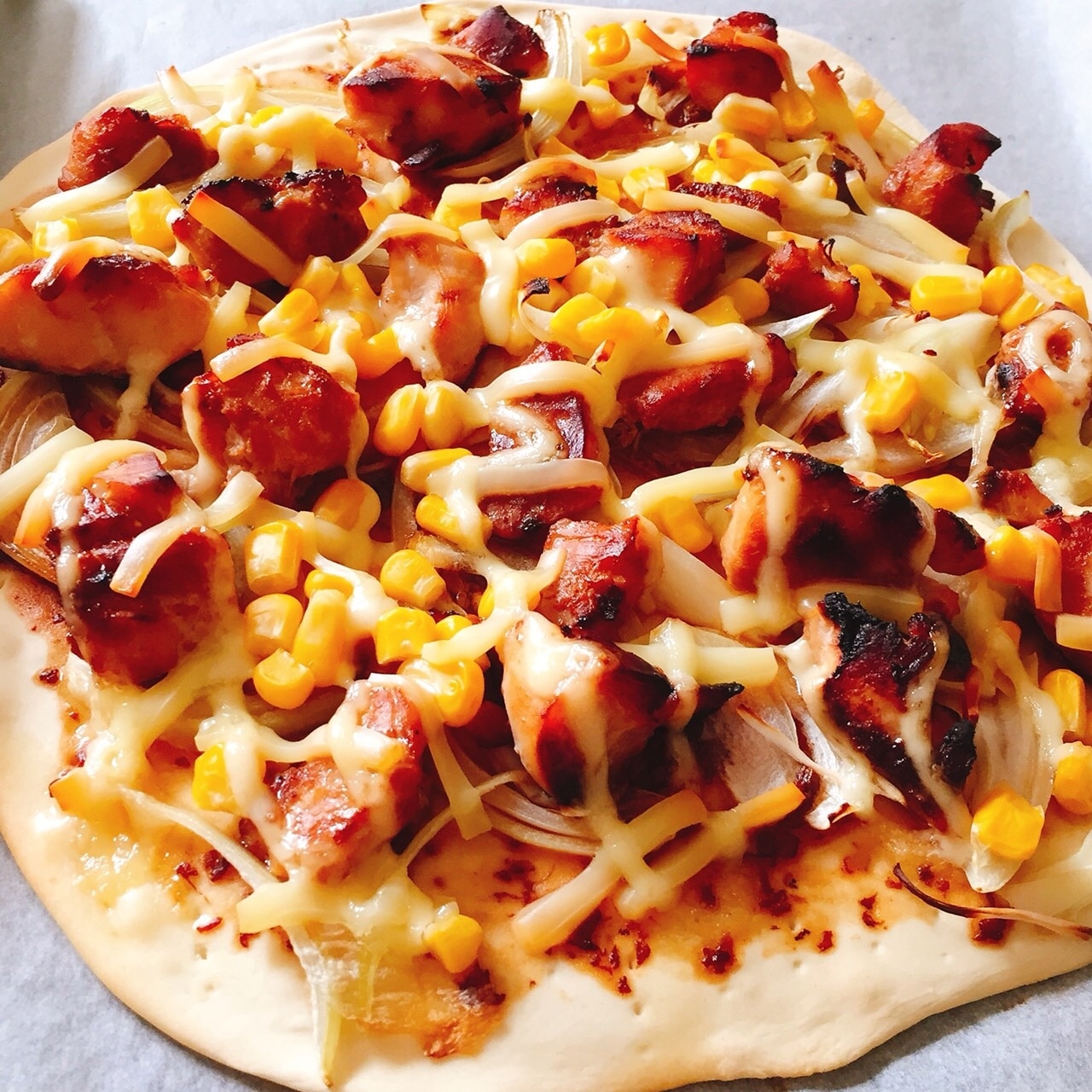 自家製バーベキューチキンピザのレシピ