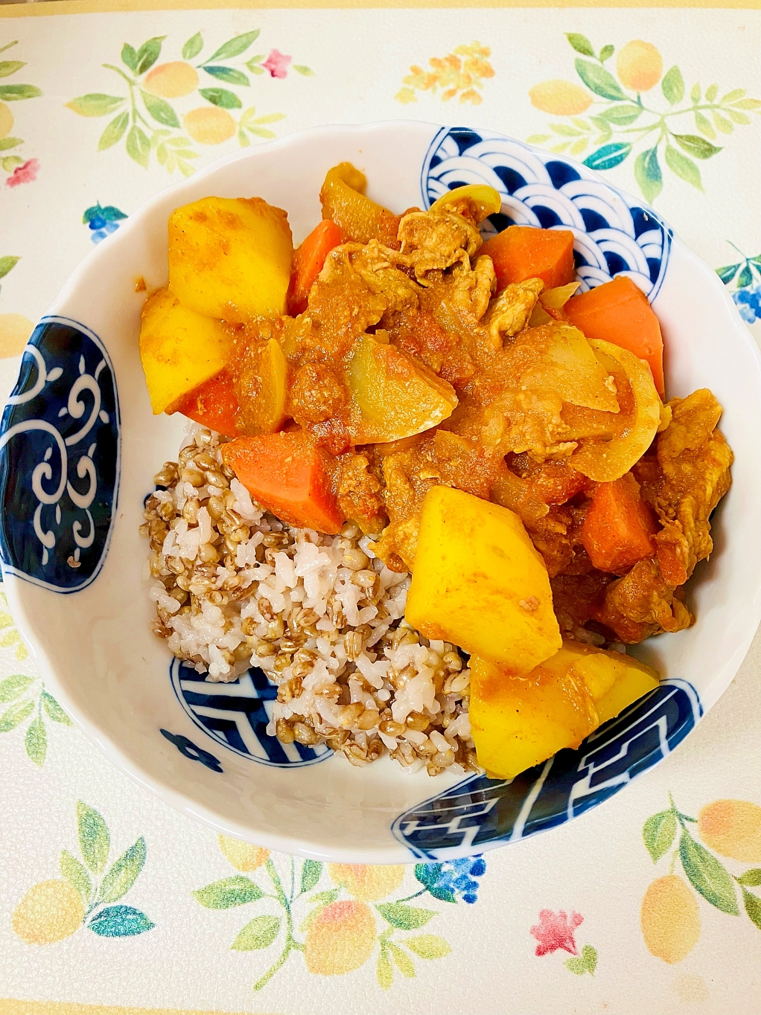 野菜の旨みが凝縮！無水カレー