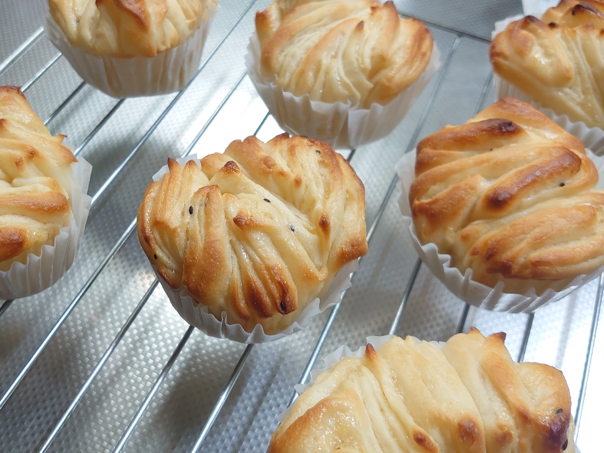 マフィン型で折り込みシートパン レシピ 作り方 By あーじぇー 楽天レシピ マフィン型で折り込みシートパン レシピ 作り方 By あーじぇー 楽天レシピ