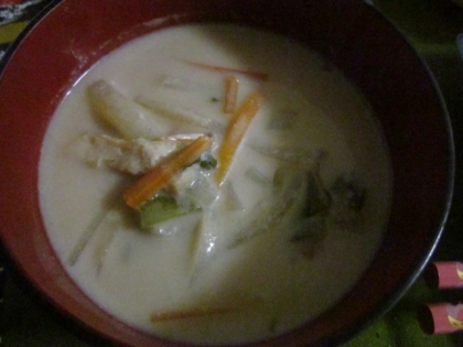 野菜たっぷり☆粕汁