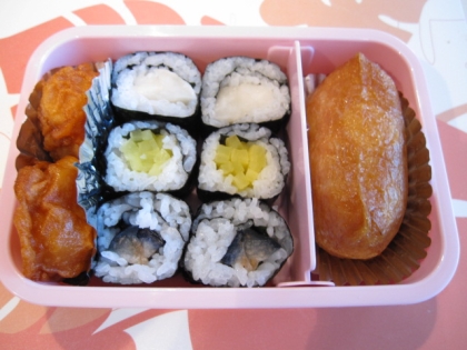 そして娘のお弁当も、今日は寿司弁当です♪
わ～いって喜んでくれましたよ～(*^w^*)