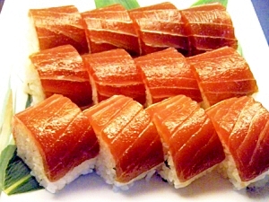 漬けマグロの押し寿司風 レシピ 作り方 By 寝虎太郎 楽天レシピ 漬けマグロの押し寿司風 レシピ 作り方 By 寝虎太郎 楽天レシピ