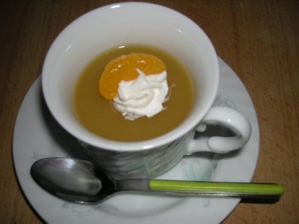 オレンジゼリーはよく作りますが、紅茶をプラスして作ったのは
初めてですが美味しくできて良かったです。
レパートリーがふやせてうれしかった。