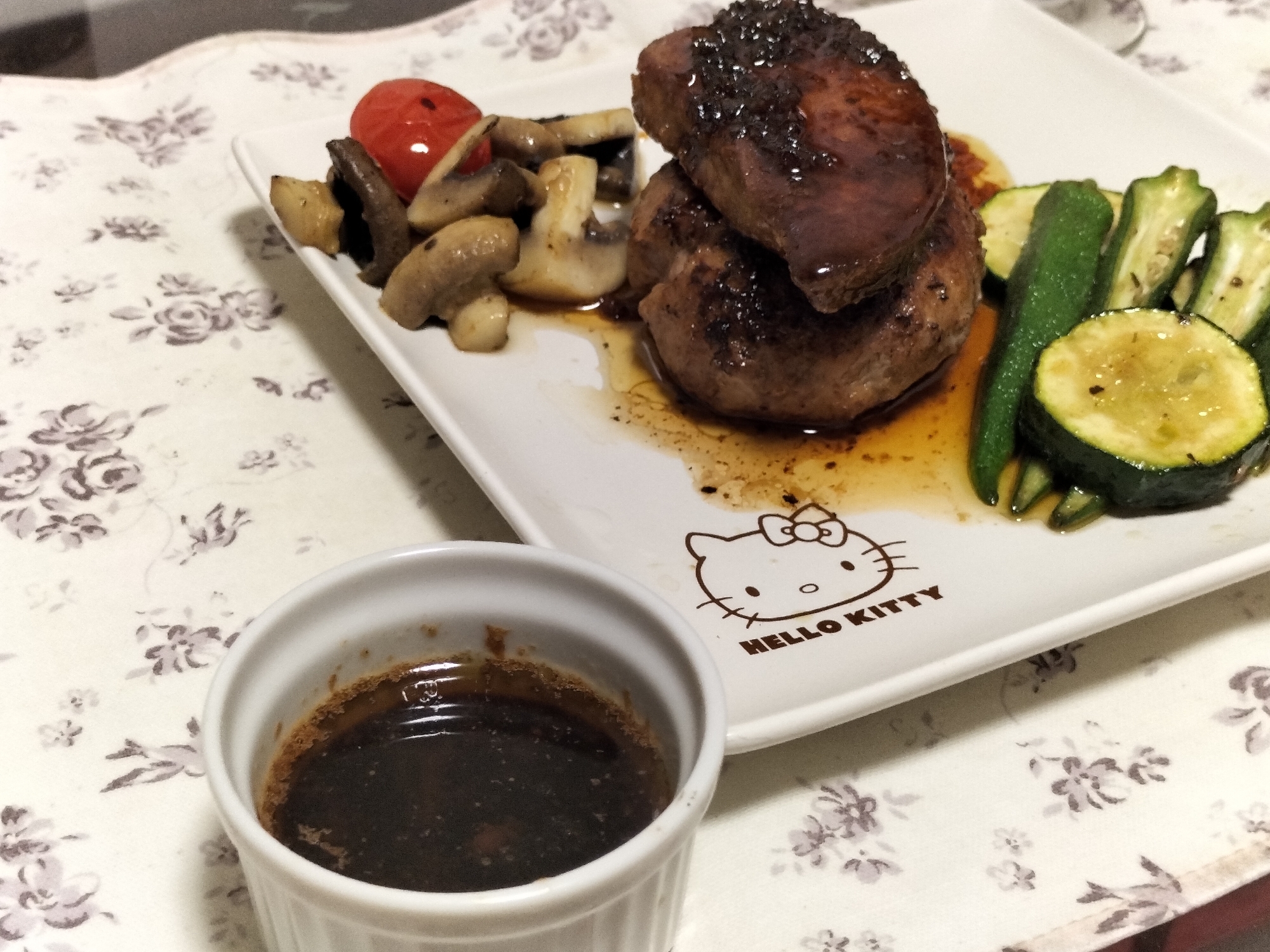 まるでレストラン!簡単にできる家庭用ステーキソース