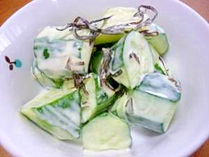 すぐできる~きゅうりのマヨ・塩こんぶ和え~