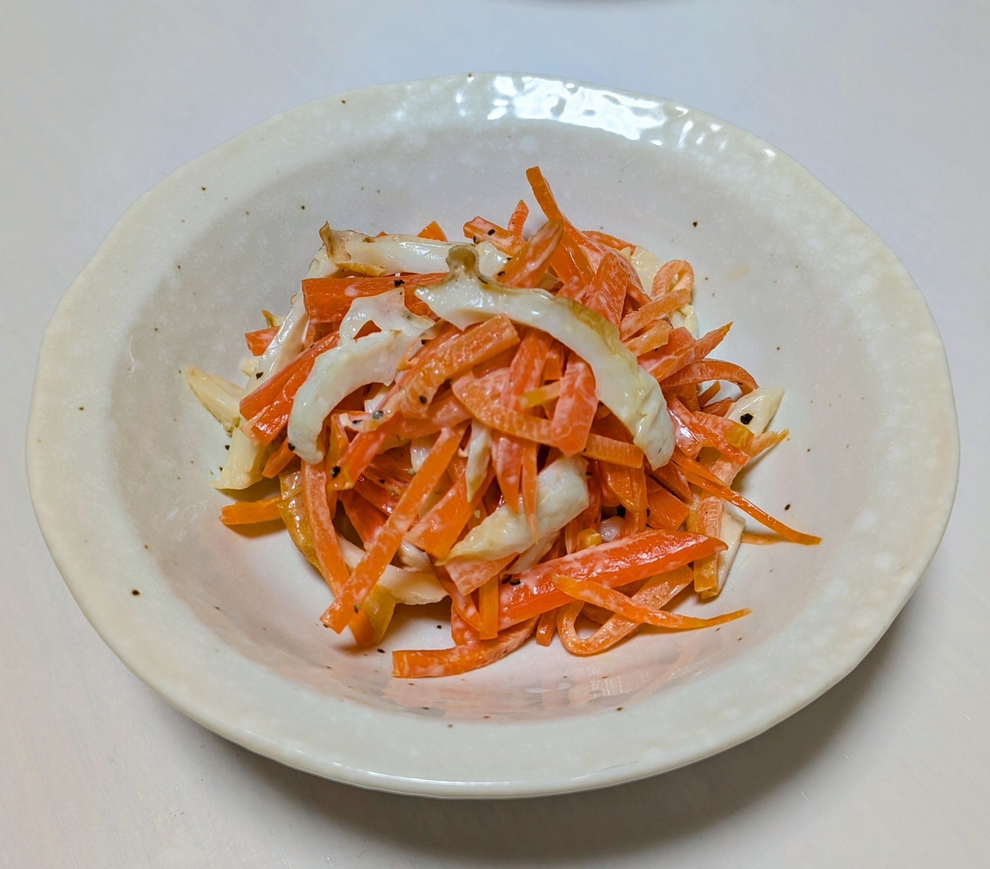 ◆超簡単 にんじんとちくわのサラダ