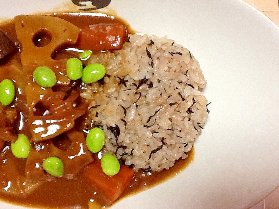 ヒジキご飯de和風根菜カレー