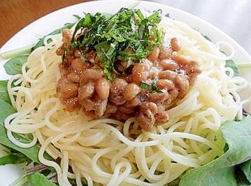 大葉と納豆の冷製パスタ