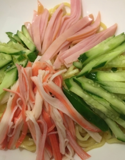 冷やし麺✨夏野菜など入れて