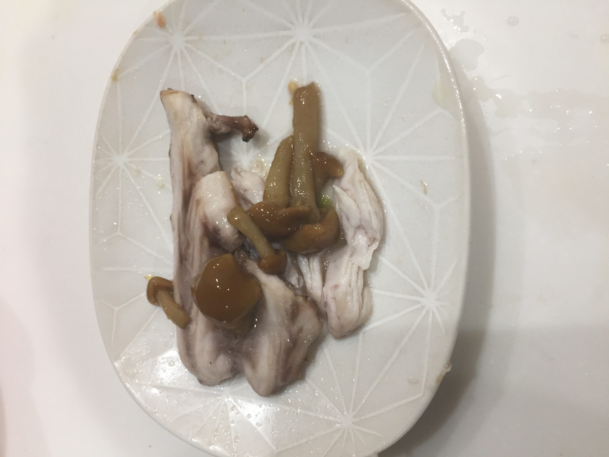 生姜醤油のなめこがけのしらすの切身和え