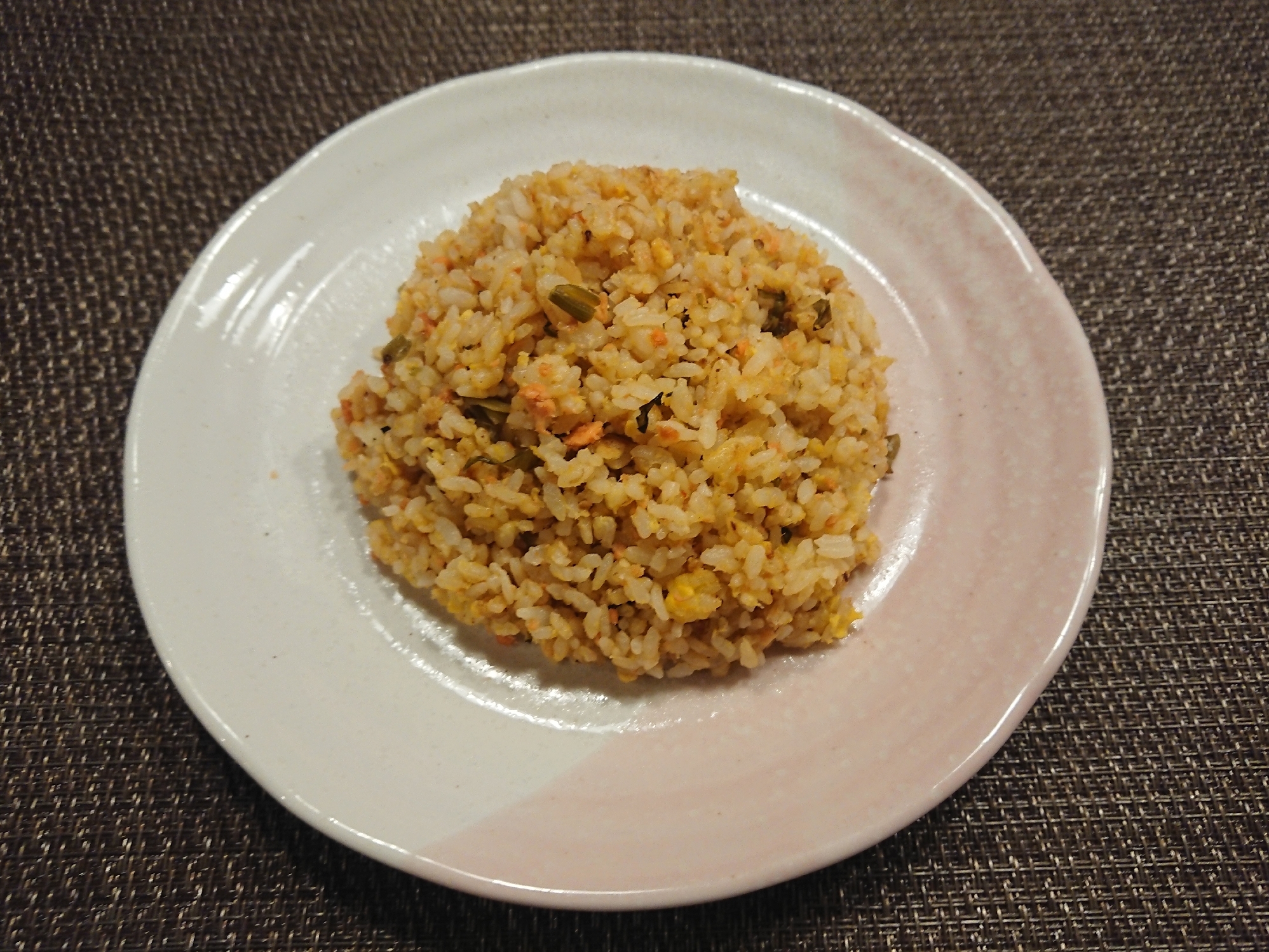 バター香る♪高菜鮭チャーハン