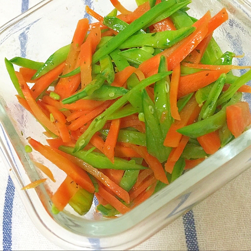 人参とさやえんどうの炒めもの☆