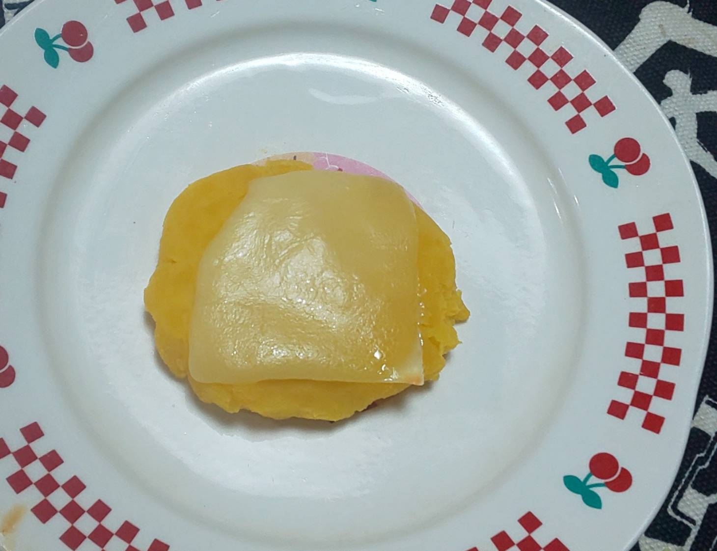 じゃがいもの国産チーズ焼き