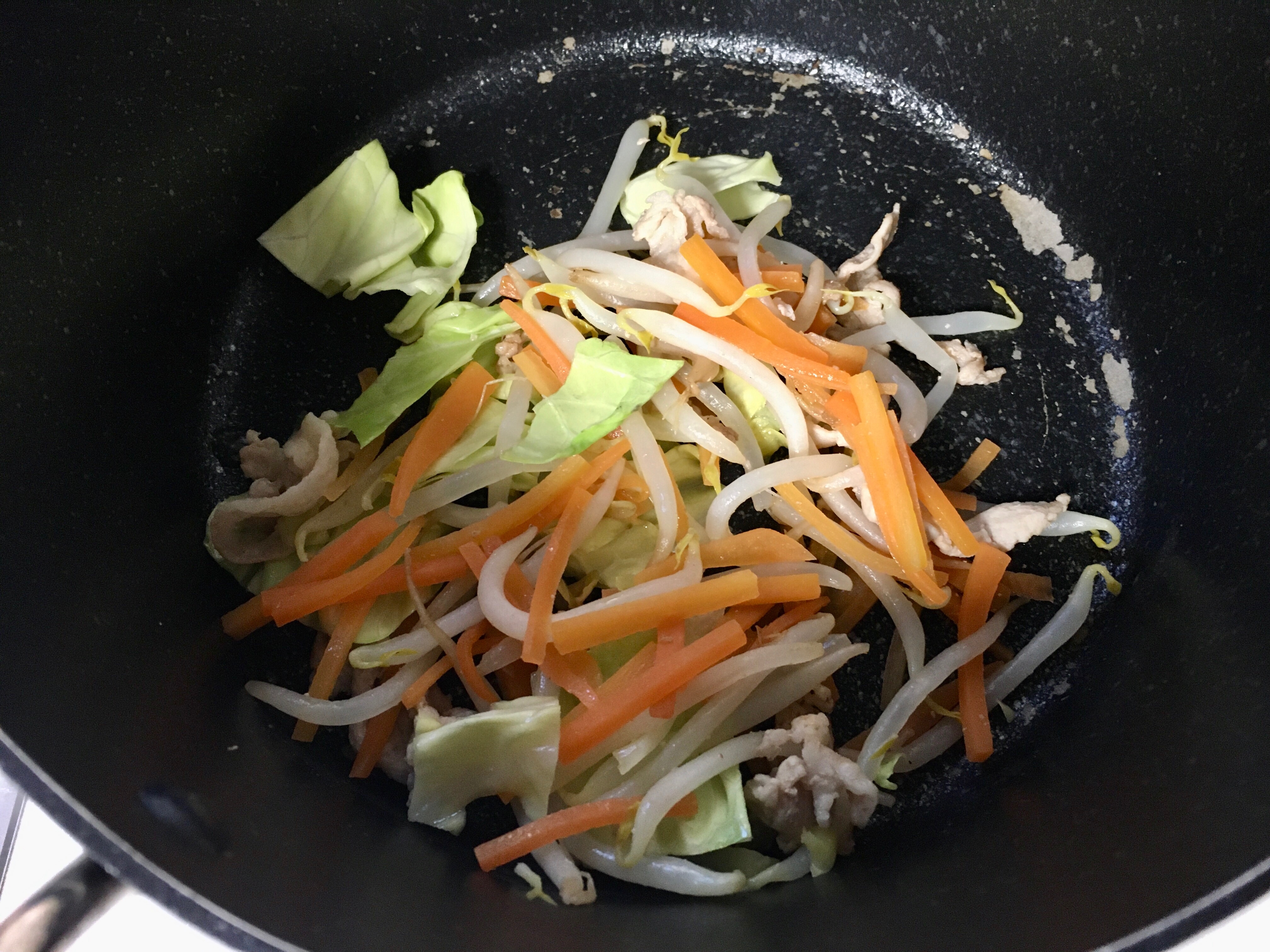 幼児食】野菜炒めから取り分け☆中華丼 レシピ・作り方 By えみすけ0309｜楽天レシピ