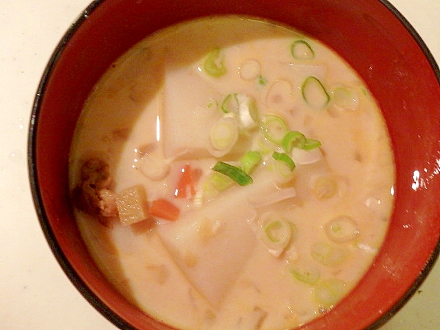 残ったカレーで★カレーミルク雑煮