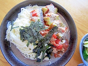 ∞ゴーヤ肉詰めトマトソース素麺∝