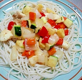 野菜たっぷり！冷やし雑穀麺