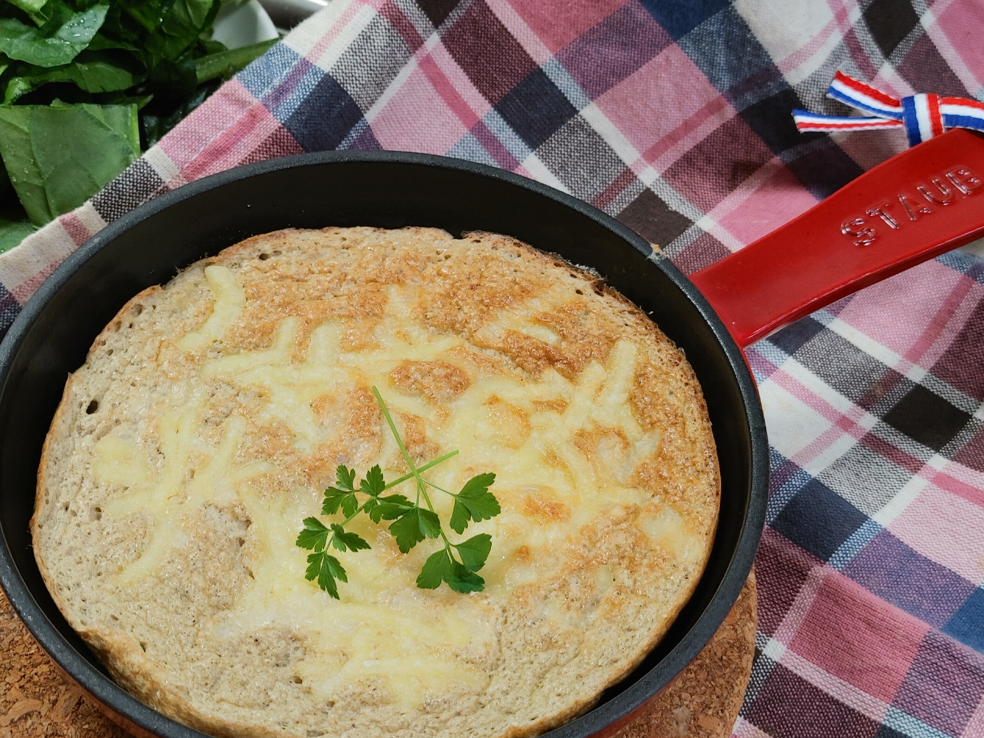 【赤ワインに合う】ふわふわ♪長芋とろろのチーズ焼き