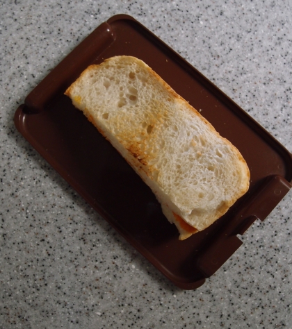 トーストした食パンに挟んでみました
美味しかったです
ご馳走様でした