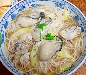 牡蠣蕎麦(カキそば)ネギとカキだけのシンプル蕎麦