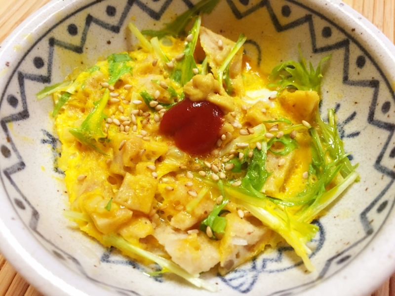 市販品で！豆腐ハンバーグと水菜のイエローオムレツ