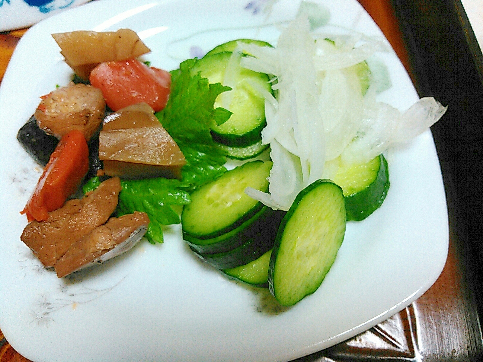 筍&人参煮と新鮮野菜のサラダ