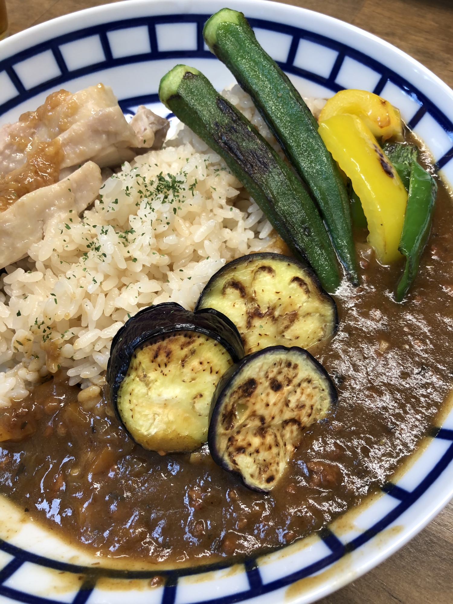 野菜たっぷり夏カレー