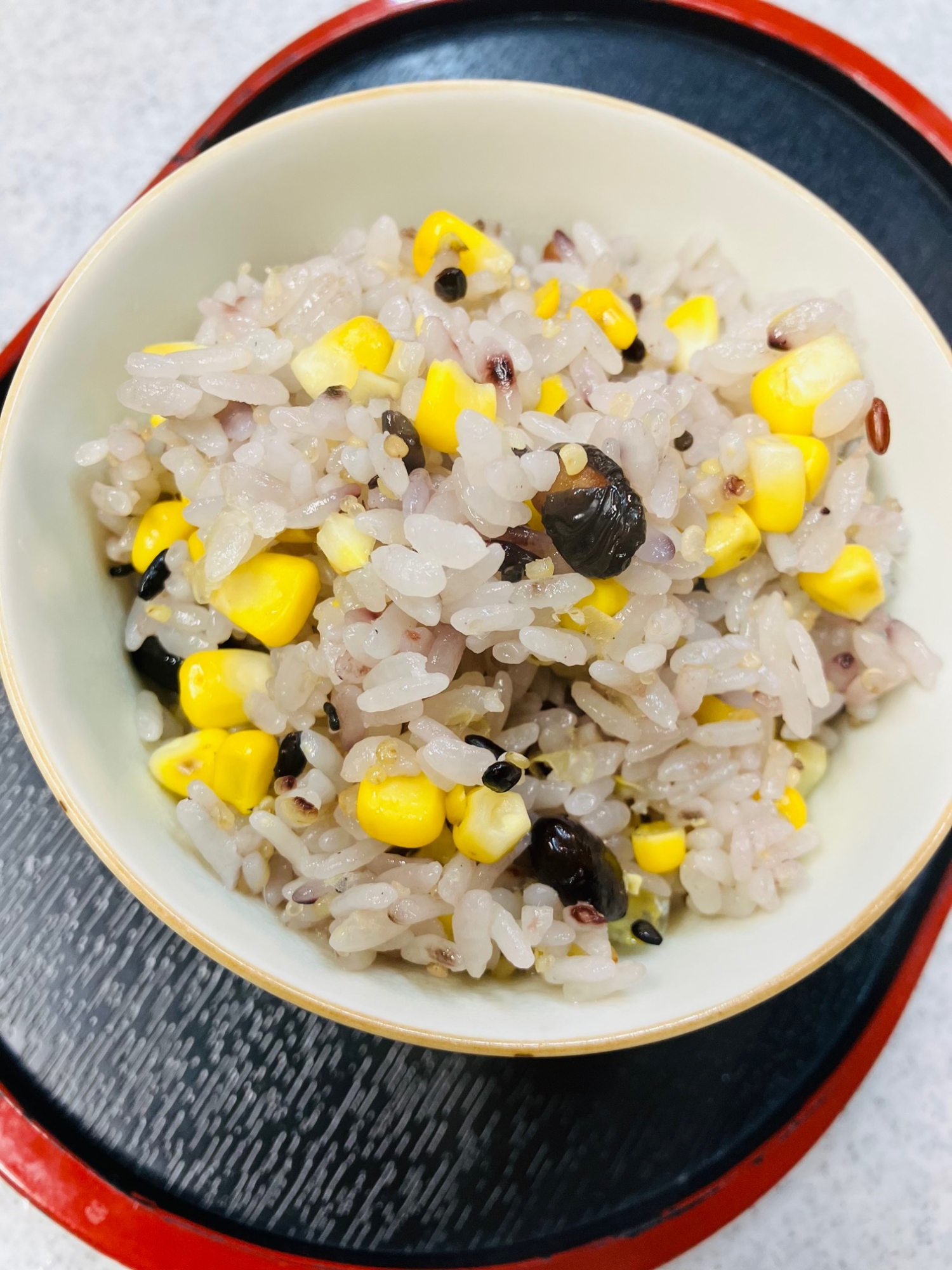 これイケる!めちゃ美味しい十六穀ととうもろこしご飯