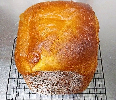 HBで作るブリオッシュ食パン