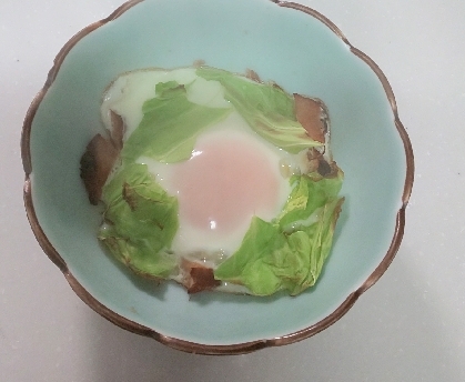 チャチャっと！キャベツとハムの巣ごもり ✲*｡