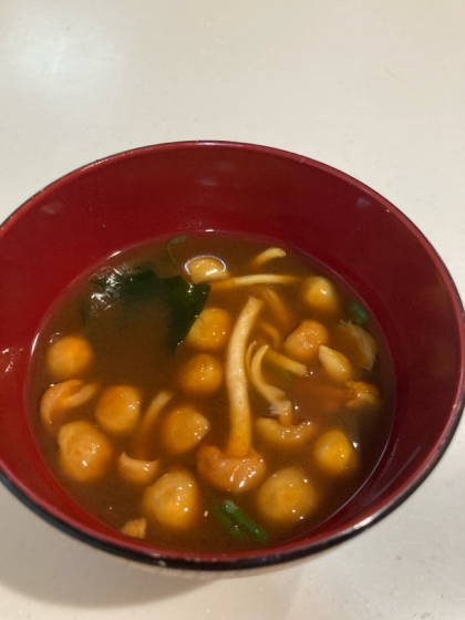 美味しくできました。簡単ですしなめこと赤だしが合います。美味しかったので、また作ります。