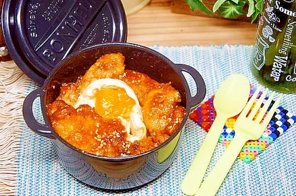 辛さ控えめで食べやすい！鶏胸肉のヤンニョムチキン風