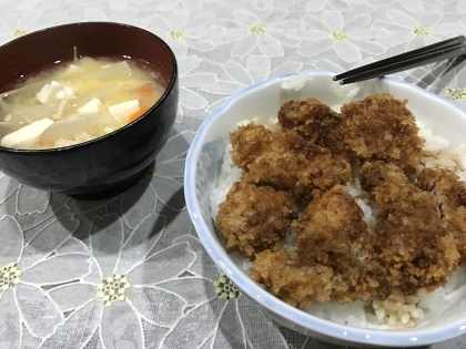 ソースひれかつ丼