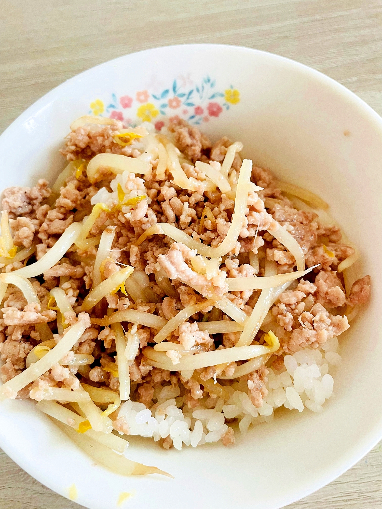安くて簡単！もやしとひき肉炒め