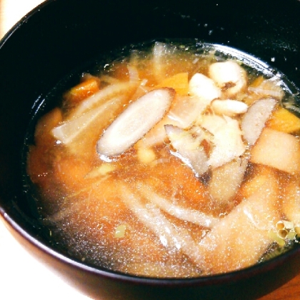 ☆あっさり醤油味・鶏汁★餅を入れてもＯＫ☆