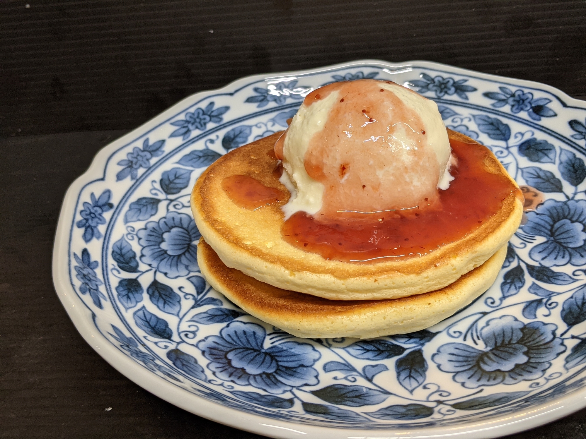 ホットケーキミックスなしで！ふわふわパンケーキ