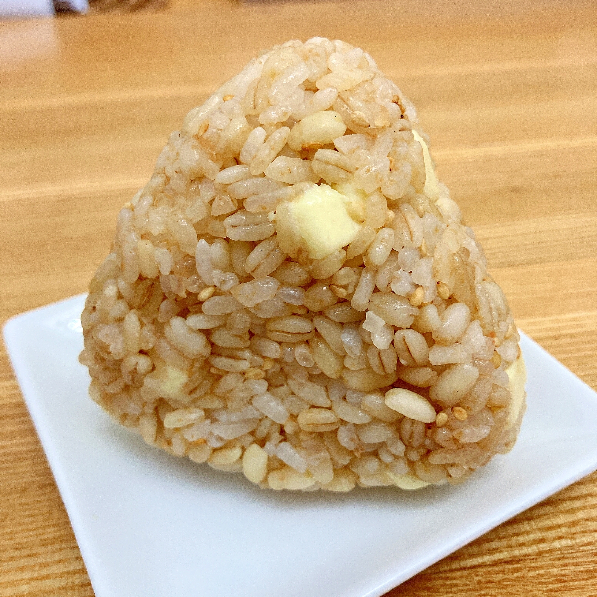 やみつき★国産チーズとおかかのおむすび