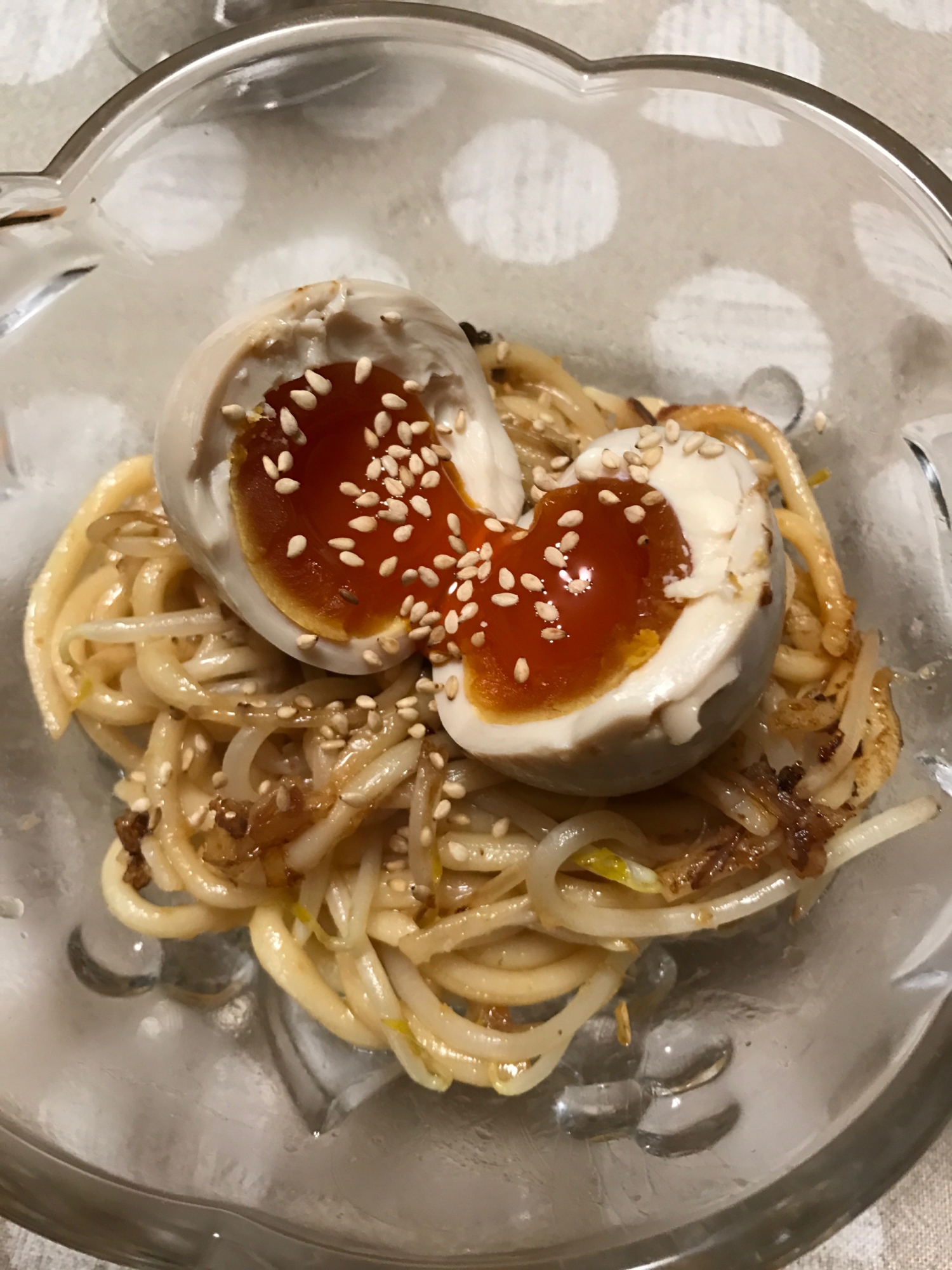 煮卵のせ焼きうどん レシピ 作り方 By ボンド子 楽天レシピ