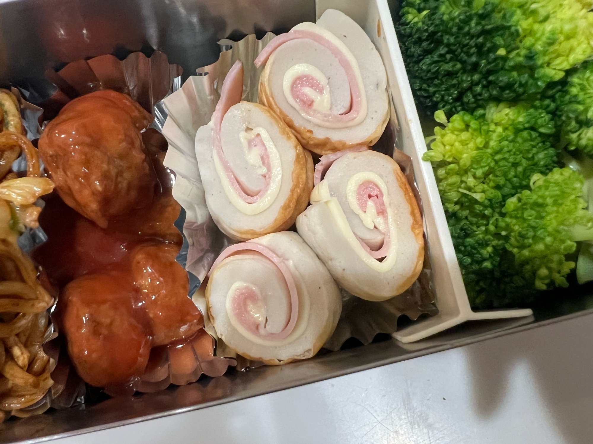 くるくるハムチーズちくわ