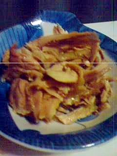 鶏がらの身ほぐし