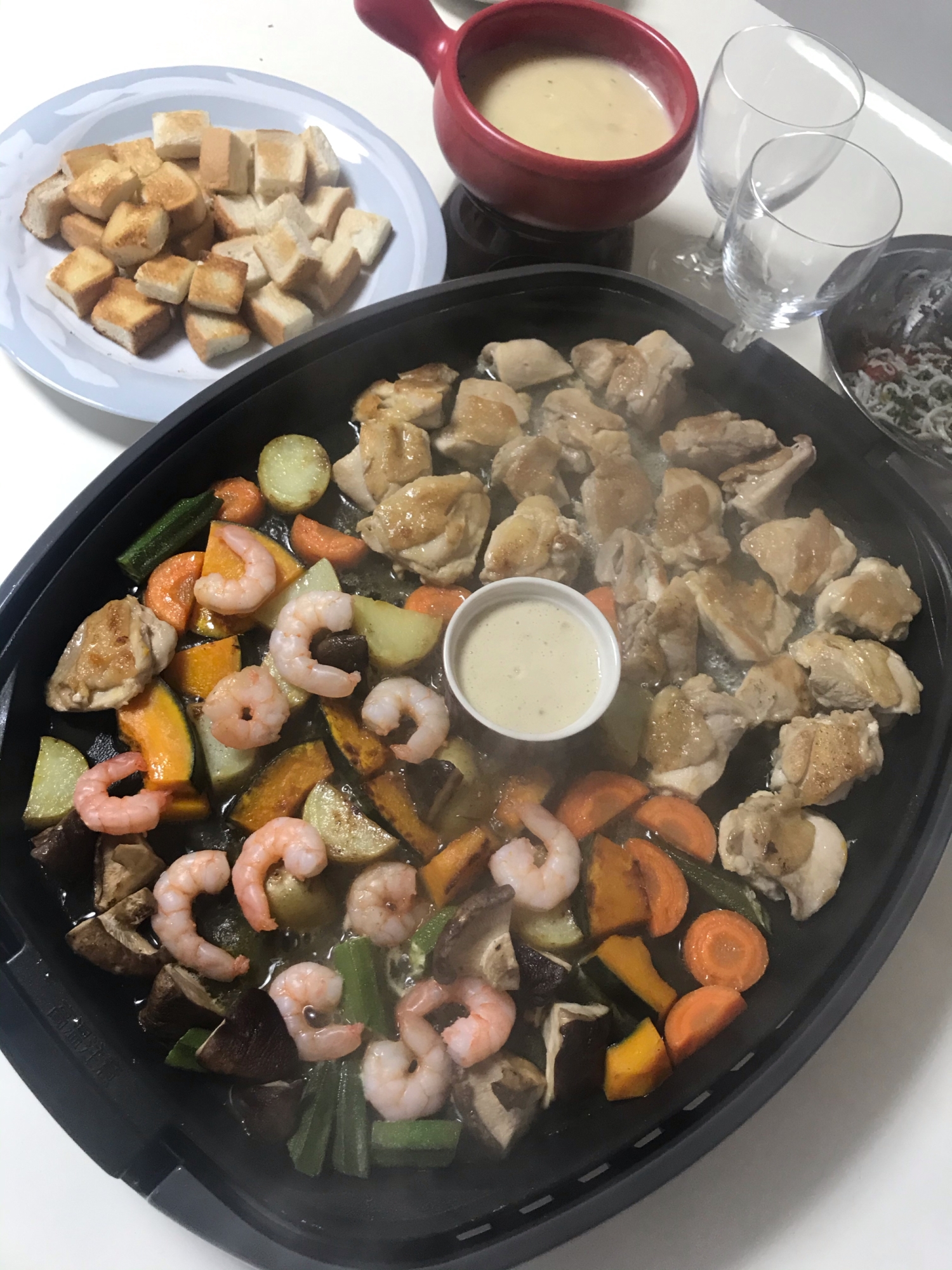 ホットプレート1つで簡単!!チーズフォンデュ