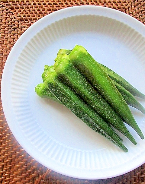 作り置きにも♪オクラのごま油炒め