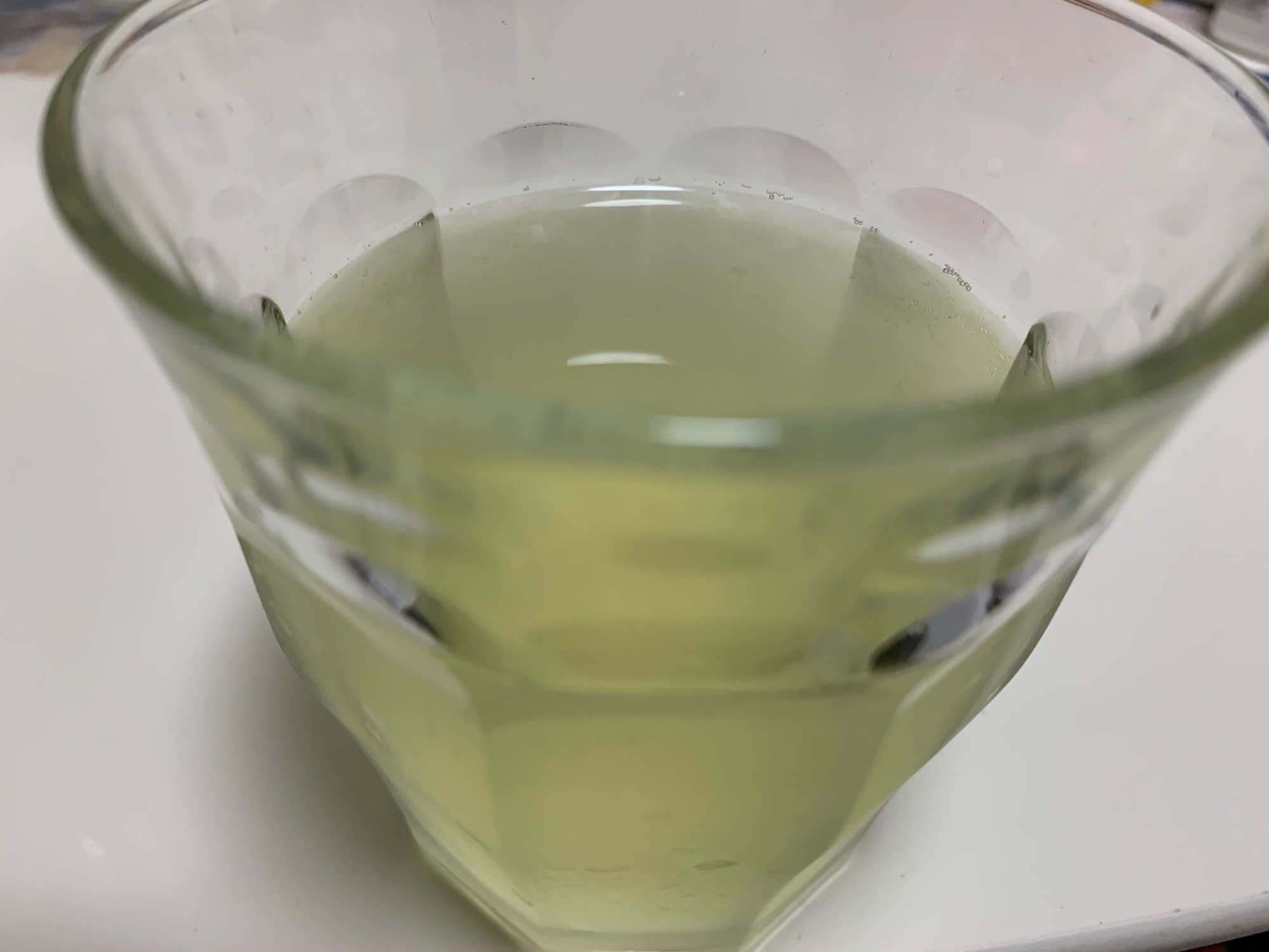 ペットボトルの緑茶より美味しい水出し緑茶