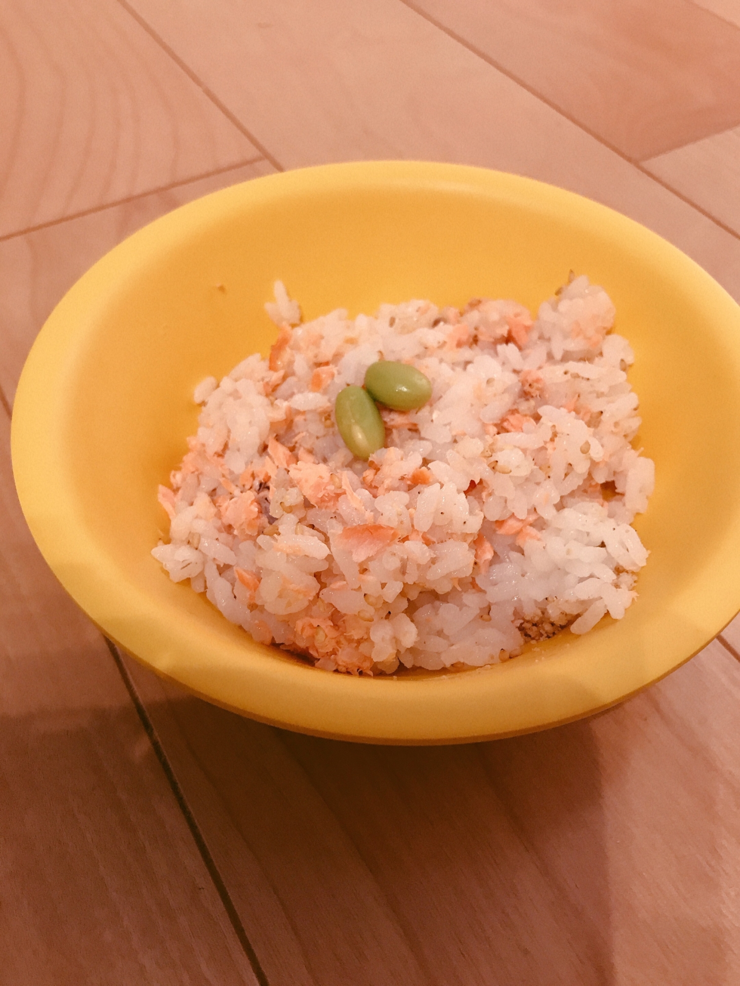 シャケと白すりごまの混ぜご飯 レシピ 作り方 By よしみんクッキング 楽天レシピ シャケと白すりごまの混ぜご飯 レシピ 作り方 By よしみんクッキング 楽天レシピ