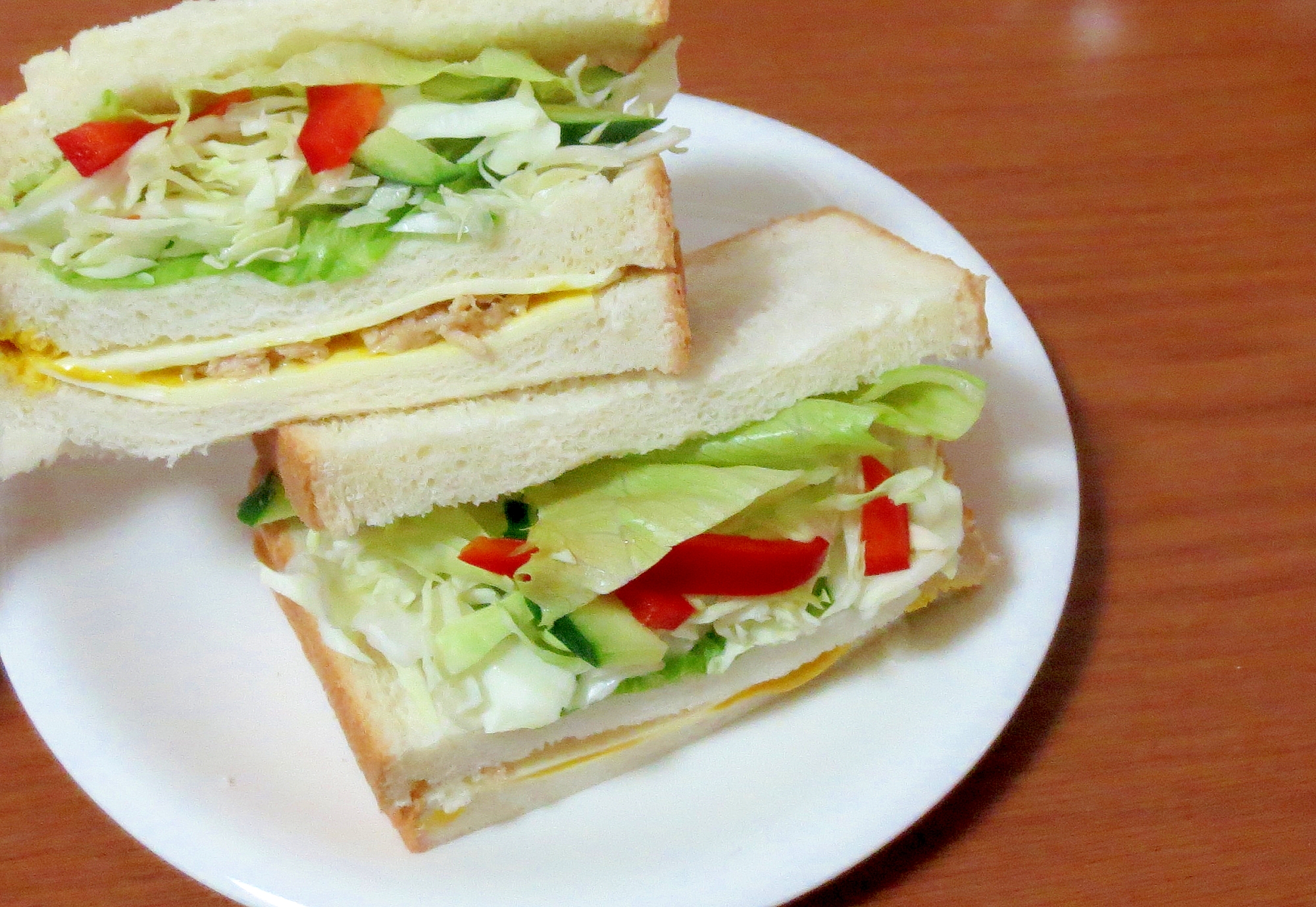 マスタードたっぷり♪野菜サンドイッチ