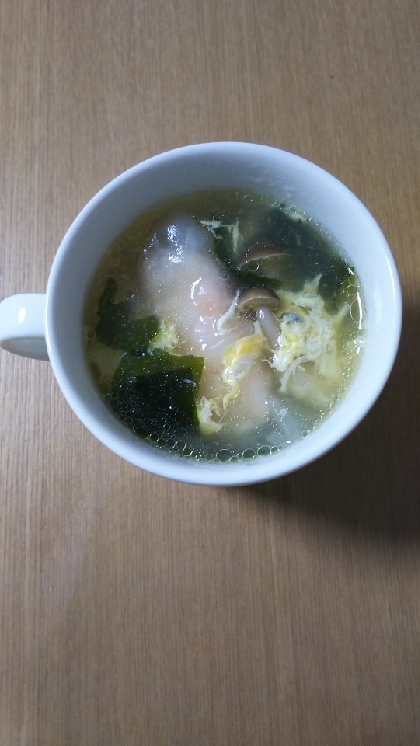 ★きのこ・わかめの餃子スープ★